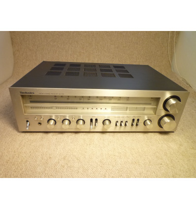 Technics SA-700  			