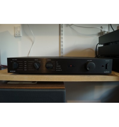 Audiolab 8000s